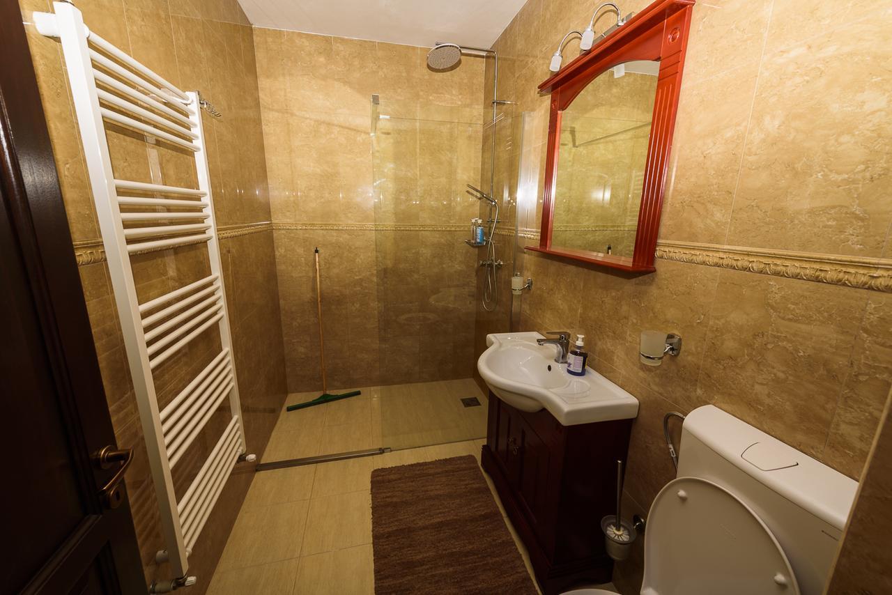 Отель Casa Andrei Оршова Экстерьер фото